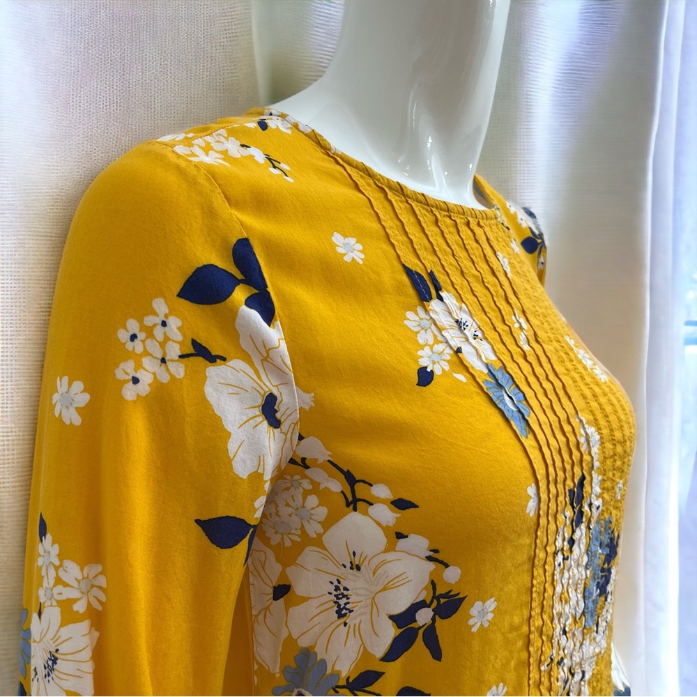 [XS] OLD NAVY Floral Yellow Blouse Top